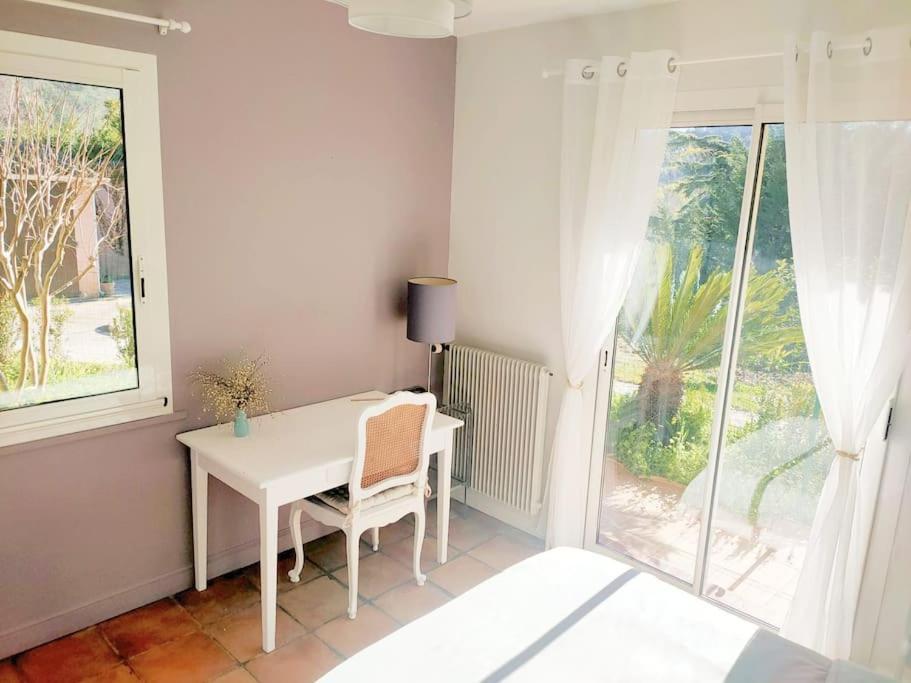 Un Brin De Paille Villa Кан сюр Мер Стая снимка